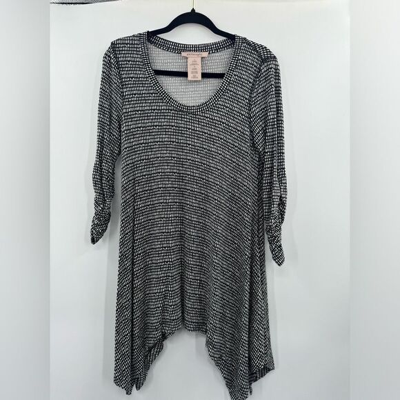 3For$20 Philosophy Black/White Tiny Print Tunic size Small - Picture 1 of 4